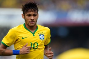 爱游戏登录入口-西甲疯狂攻势：多点开花，精彩纷呈，西甲点数有什么用