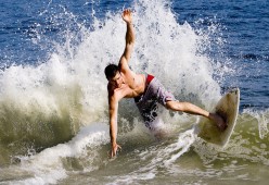 爱游戏app下载-“字母哥封盖绝杀，雄鹿队力克对手”，雄鹿主帅_字母哥取得很好进展 但无复出时间表