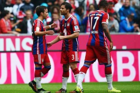 爱游戏体育平台-最佳瞬间：王强最后时刻三分绝杀，全场欢呼！，最佳现场王宝强