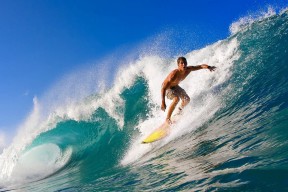 AYX GAMING-“背水一战：赛段中的决策与瞬间变局”，背水一战下句怎么接