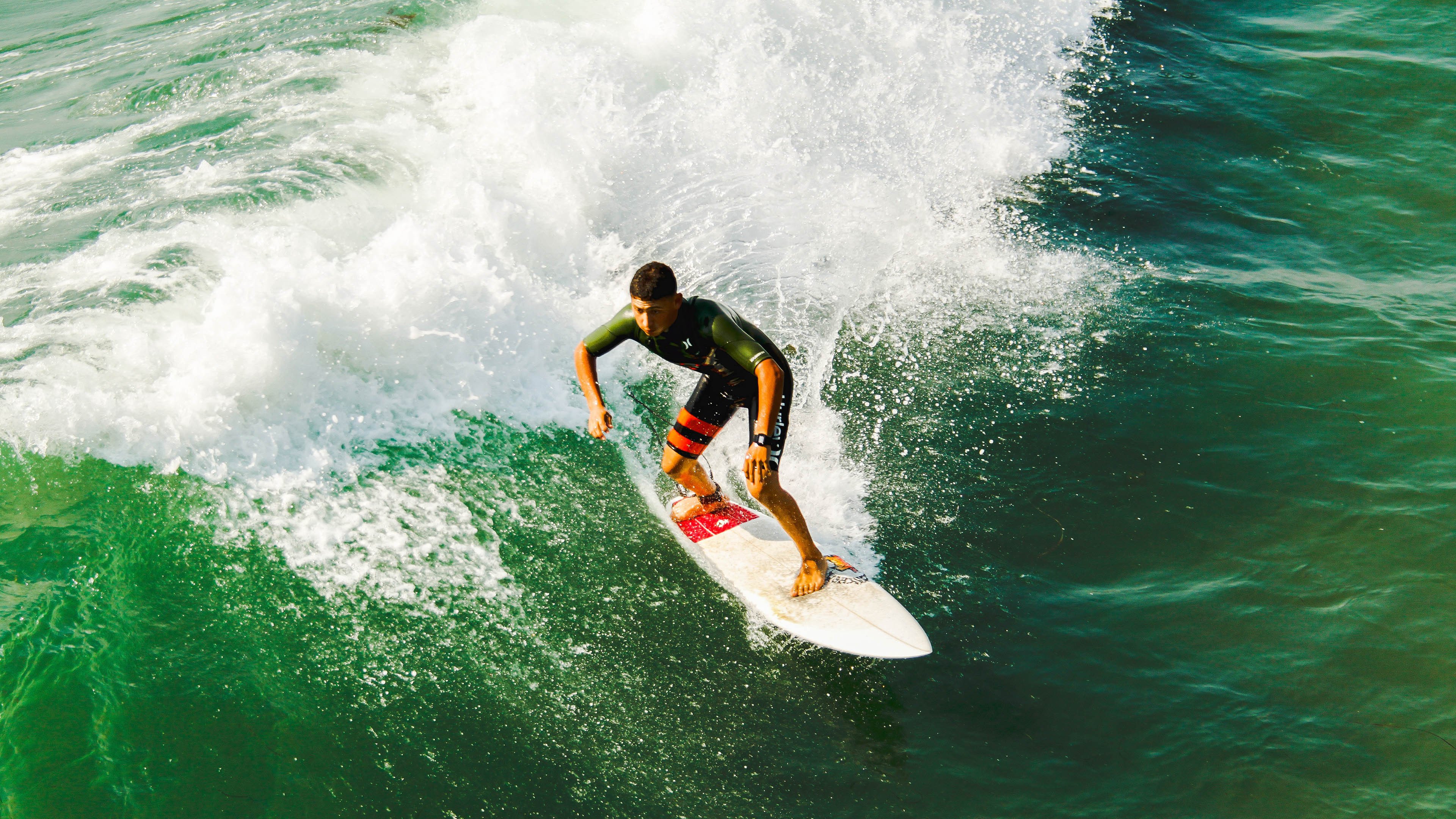利物浦客场大胜，成功晋级欧冠半决赛，利物浦挺进欧冠决赛